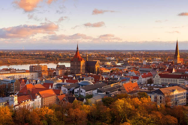 Rostock: Stadt feiert 800. Jubiläum mit feierlichem Umzug