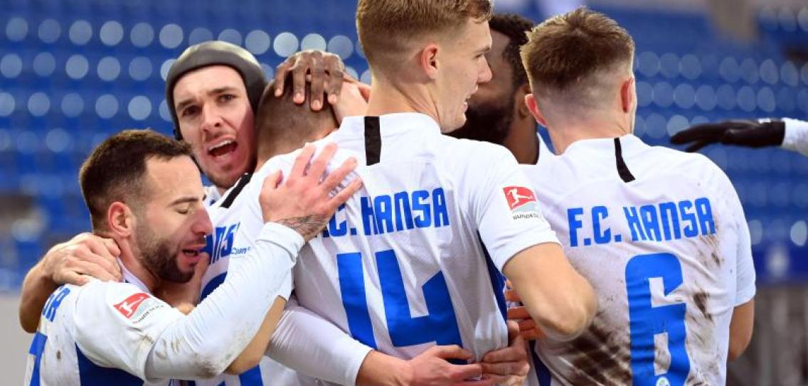 Hansa Rostock wieder im Training: Neuer schwedischer Stürmer