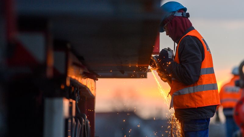 Industrie in MV bleibt Sorgenkind: Beschäftigtenzahl sinkt